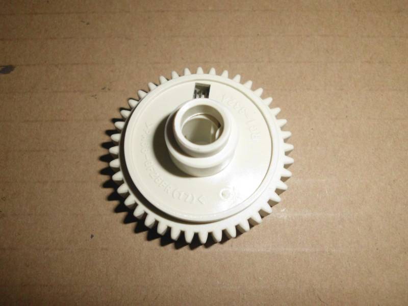 Gear Lower Pressure Roller (37t) P/ Hp 1010, 1020, 3020, 3050, Canon Imageclass D420 - (ru5-0523-000)